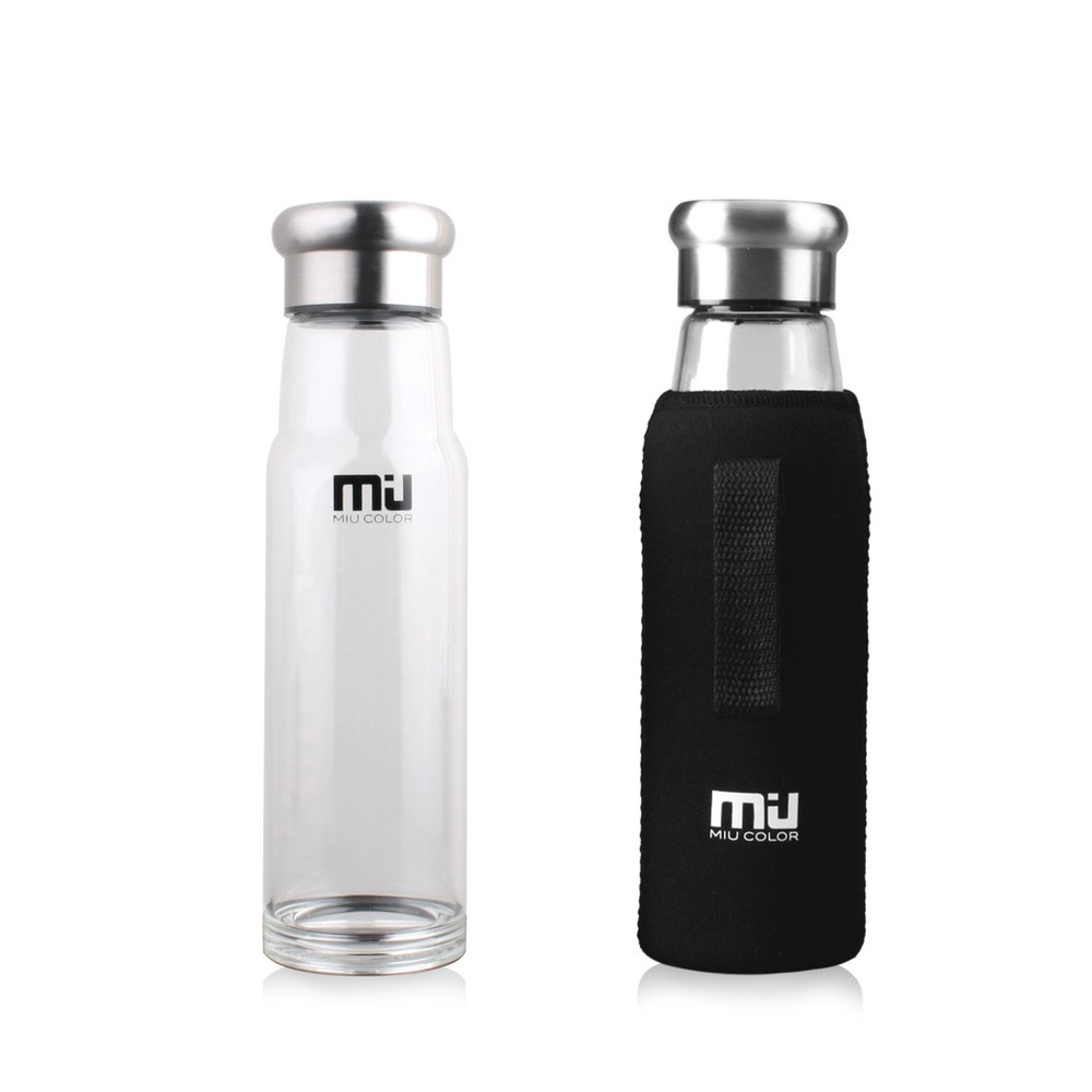 NWOT MIU COLOR Black Water Bottle with Sleeve